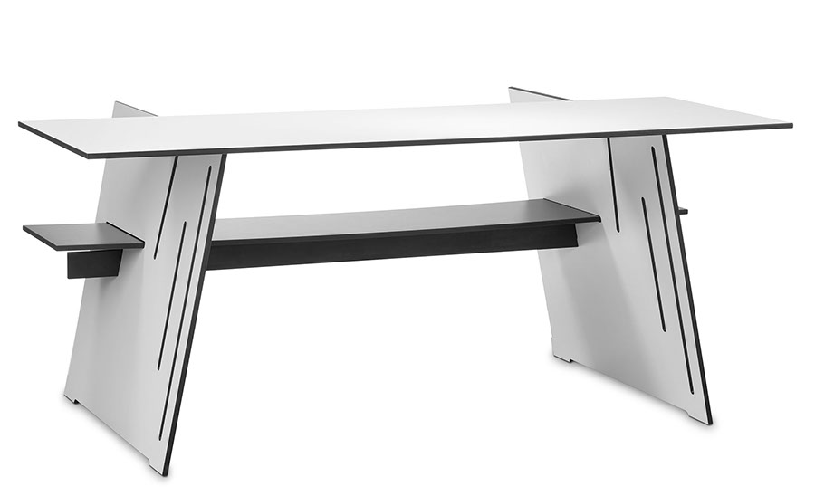 Produktfoto dreifaltigkeit Nutzung als Tisch mit Sitzgelegenheit.