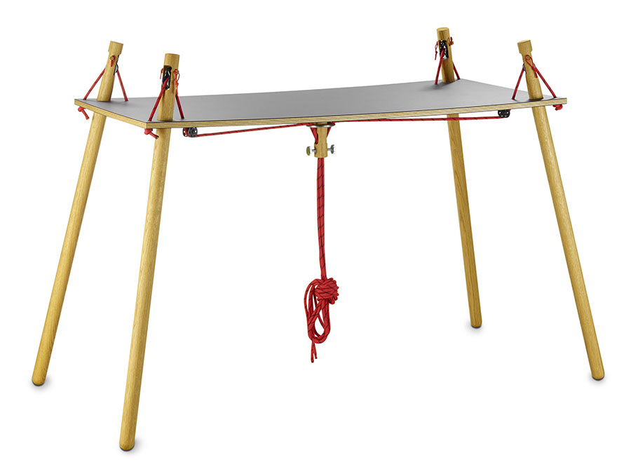 Produktfoto strippenzieher Nutzung Stehtisch.